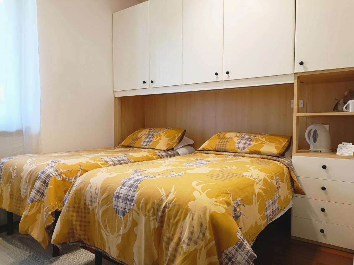 La Cri Bed & Breakfast Giustino ภายนอก รูปภาพ